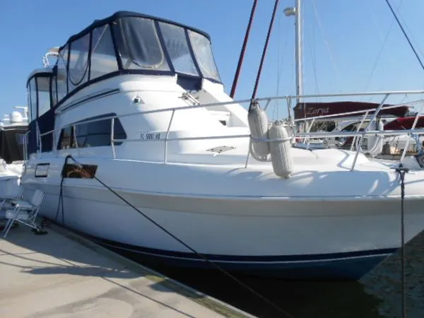Slide: The Image of Mainship Motoryacht 1996 - 2