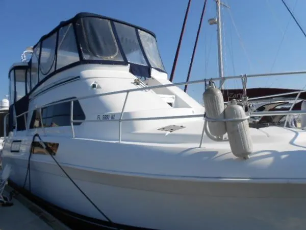 Slide: The Image of Mainship Motoryacht 1996 - 3