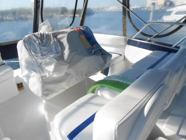 Slide: The Image of Mainship Motoryacht 1996 - 6