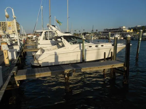 Slide: The Image of Sea Ray 440 Sundancer 1994 - 3