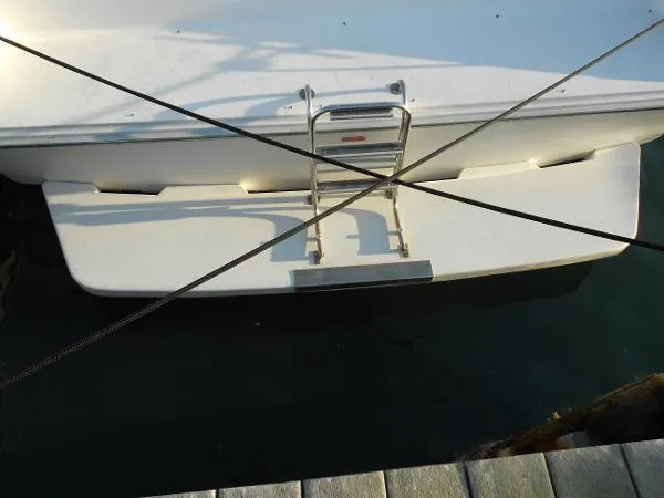 Slide: The Image of Sea Ray 440 Sundancer 1994 - 6