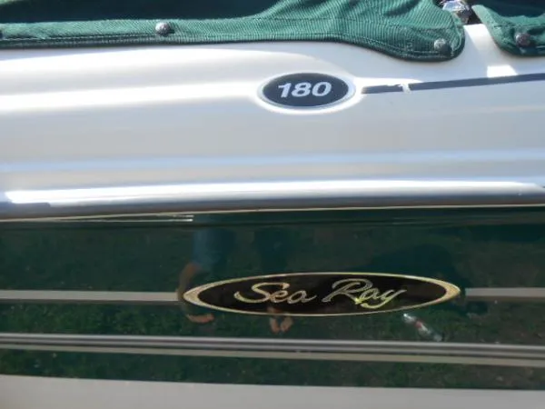 Slide: The Image of Sea Ray Sport Bow Rider 2005 - 3