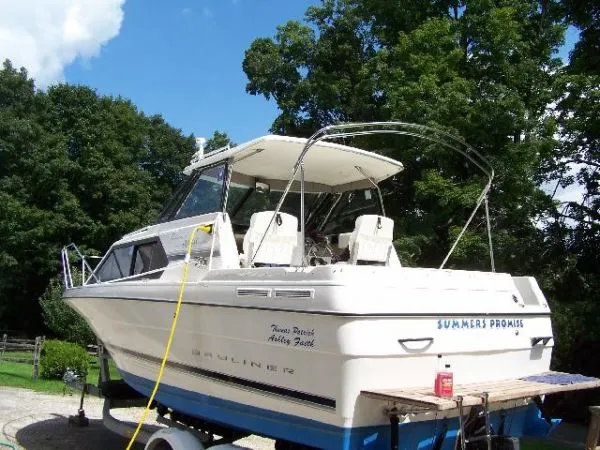 Slide: The Image of Bayliner 2452 Ciera Express 2000 - 7
