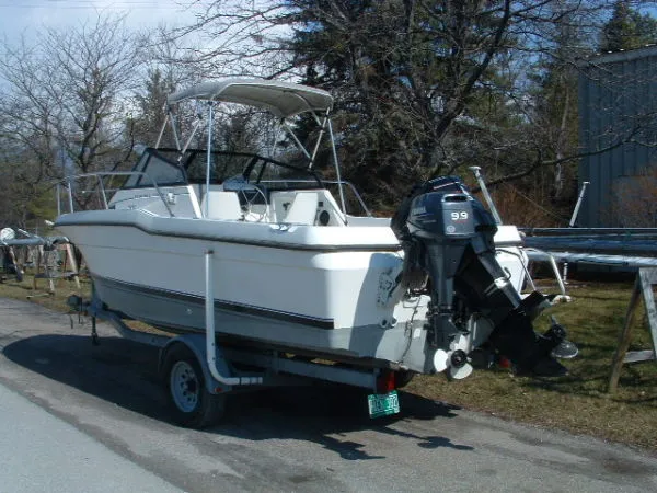 Slide: The Image of Bayliner 2002 Trophy 1994 - 1