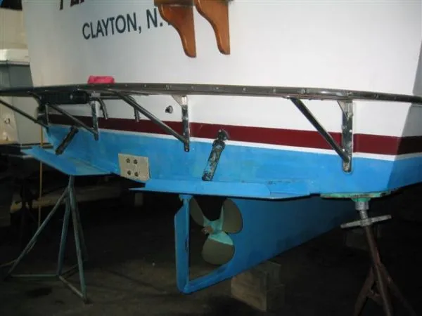 Slide: The Image of Marine Trader 34 DC 1989 - 6