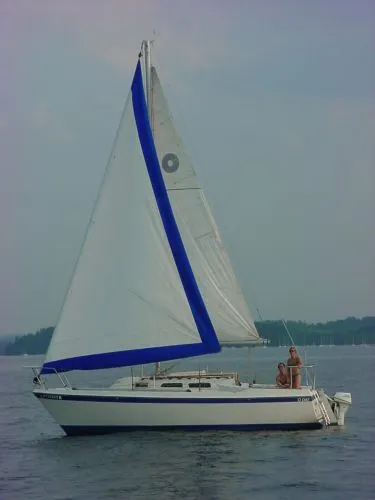 Slide: The Image of O'Day 25 C/B 1979 - 0