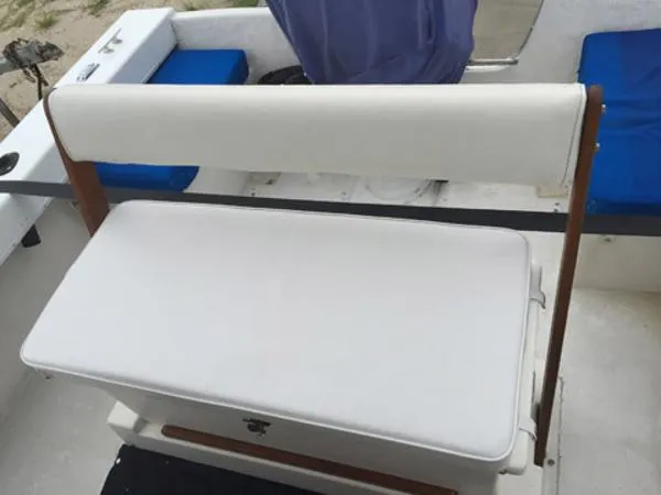 Slide: The Image of C-Hawk 20 Center Console 1991 - 6