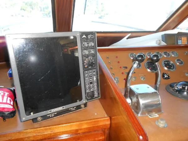 Slide: The Image of Hatteras Motor Yacht 1979 - 11