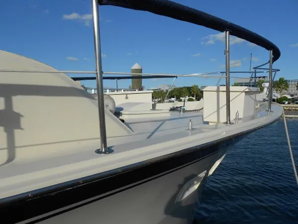 Slide: The Image of Hatteras Motor Yacht 1979 - 8