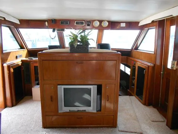 Slide: The Image of Hatteras Motor Yacht 1979 - 9
