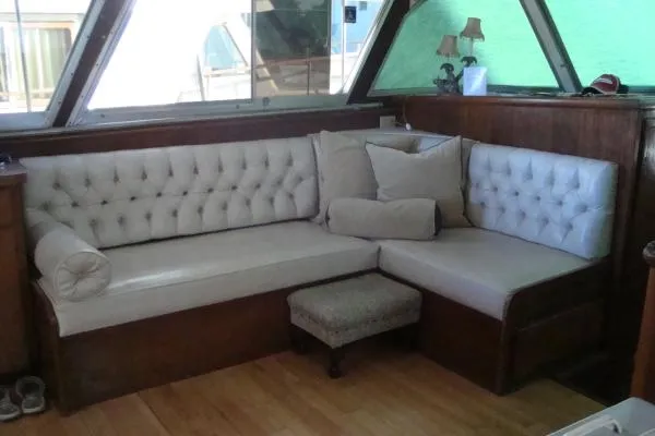 Slide: The Image of Hatteras Double Cabin 1964 - 9