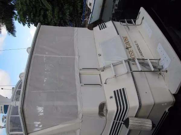 Slide: The Image of SEA RAY DIESEL 410 Aft Cabin/Twin Diesel 1987 - 1