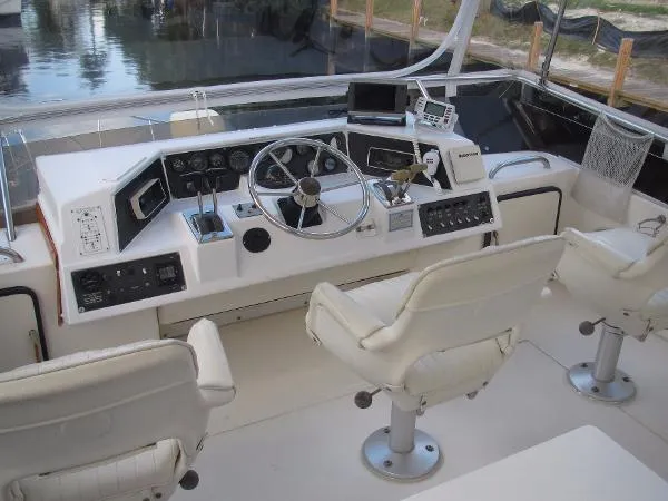 Slide: The Image of SEA RAY DIESEL 410 Aft Cabin/Twin Diesel 1987 - 3