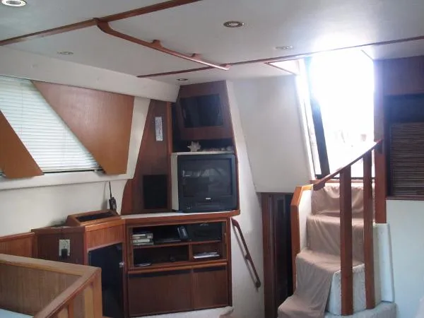 Slide: The Image of SEA RAY DIESEL 410 Aft Cabin/Twin Diesel 1987 - 6