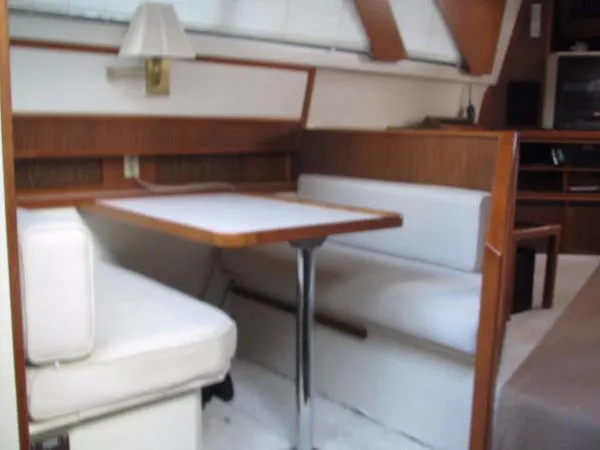 Slide: The Image of SEA RAY DIESEL 410 Aft Cabin/Twin Diesel 1987 - 8