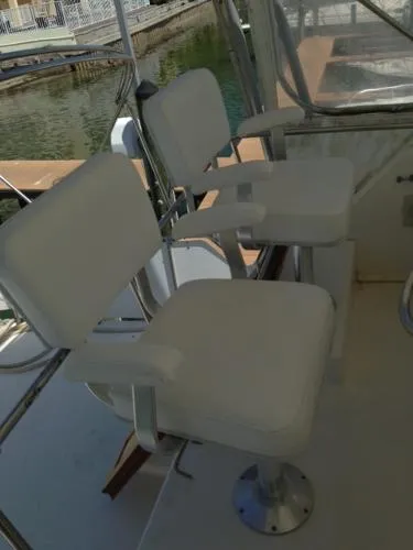 Slide: The Image of Ocean Yachts Sunliner 1982 - 9