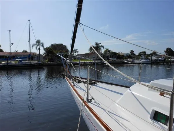 Slide: The Image of Morgan 40 KETCH - RARE MODEL NOW AVAILABLE! 1979 - 4