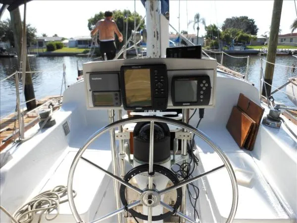 Slide: The Image of Morgan 40 KETCH - RARE MODEL NOW AVAILABLE! 1979 - 6