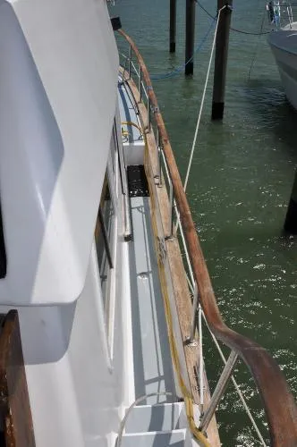 Slide: The Image of Marine Trader Cockpit Trawler 1986 - 8