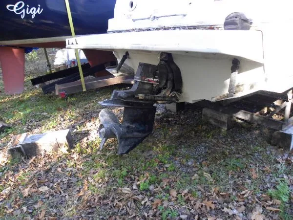 Slide: The Image of Sea Ray 240 Sundancer 2000 - 0