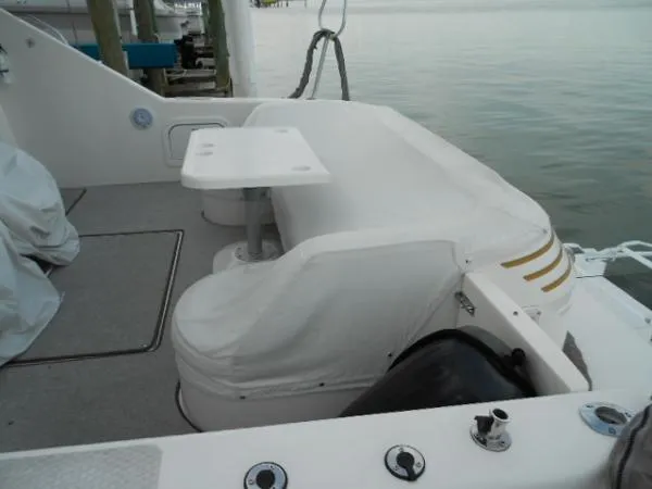 Slide: The Image of Sea Ray 440 Express Bridge 1997 - 7