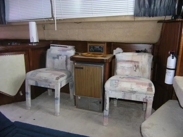 Slide: The Image of Sea Ray 36 MOTORYACHT AFT CABIN 1984 - 8