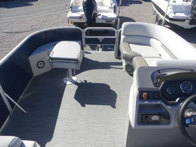 Slide: The Image of Godfrey Sweetwater Xperience 1880 FX 2022 - 12