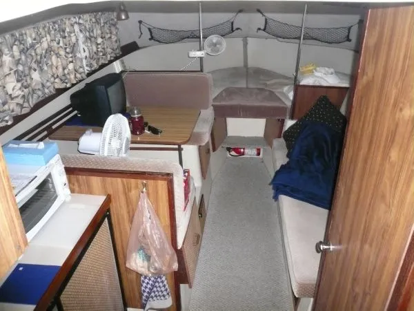 Slide: The Image of Chris-Craft 281 Catalina 1977 - 3