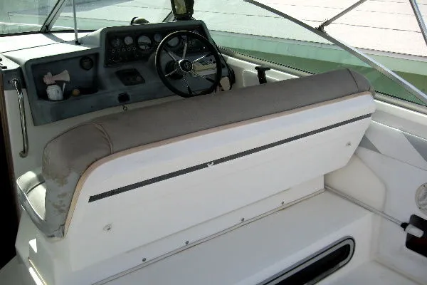 Slide: The Image of Sea Ray 22 1991 - 4