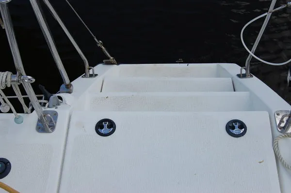 Slide: The Image of Gemini 105 - MC SLOOP CATAMARAN 2005 - 10