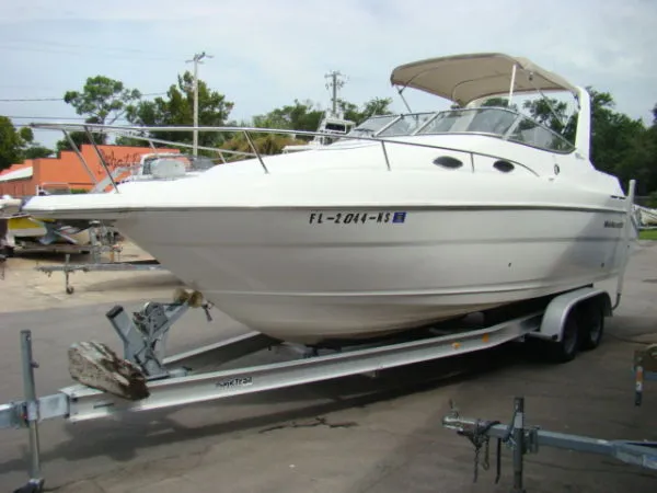 Slide: The Image of Wellcraft 2600 Martinique 2001 - 0
