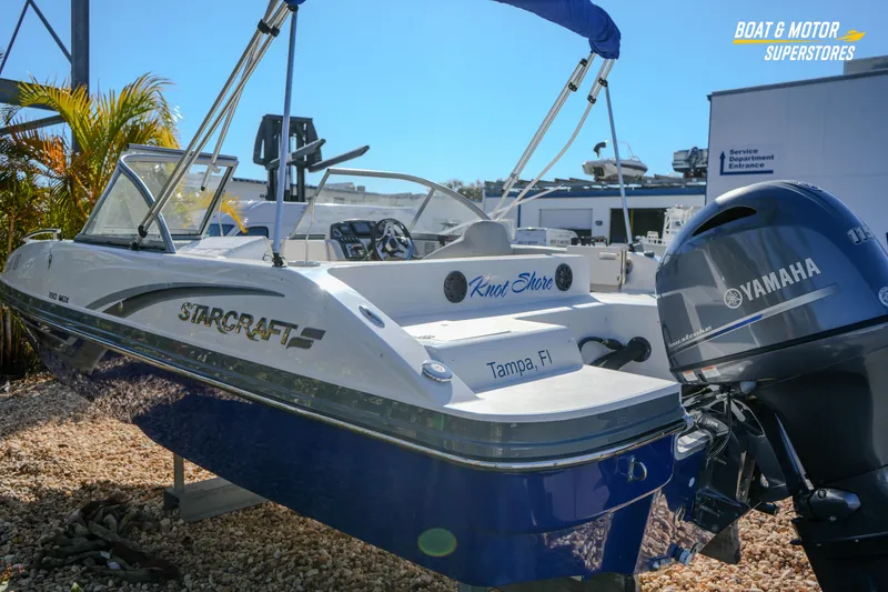 Slide: The Image of 2018 Starcraft MDX 190 O/B boat with Yamaha motor, displayed at a dealership in Tampa, FL. - 13