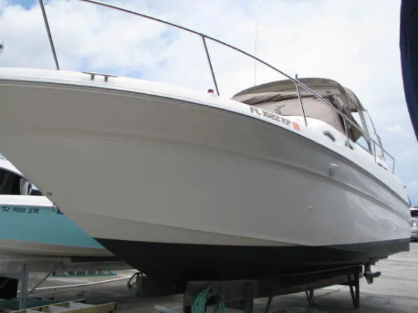 Slide: The Image of Sea Ray 290 Sundancer 1998 - 3