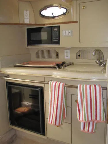 Slide: The Image of Sea Ray 290 Sundancer 1998 - 8