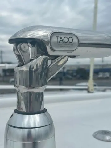 Slide: The Image of Regulator Marine 26XO 2020 - 13