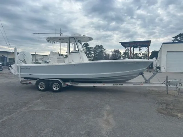 Slide: The Image of Regulator Marine 26XO 2020 - 3