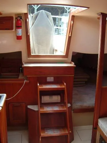 Slide: The Image of Island Packet Cutter 1993 - 6