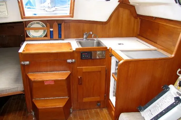 Slide: The Image of J Boats 34-C 1989 - 10