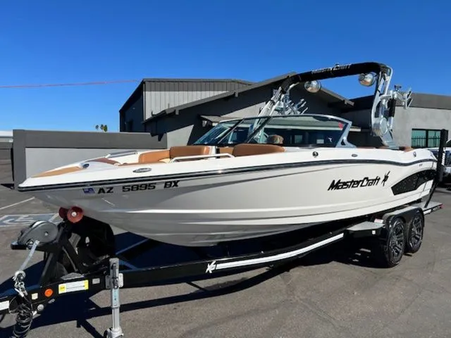 Slide: The Image of MasterCraft X30 2016 - 2
