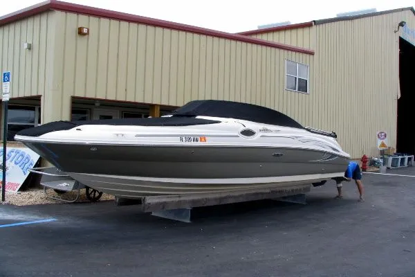 Slide: The Image of Sea Ray 240 Sundeck 2005 - 0
