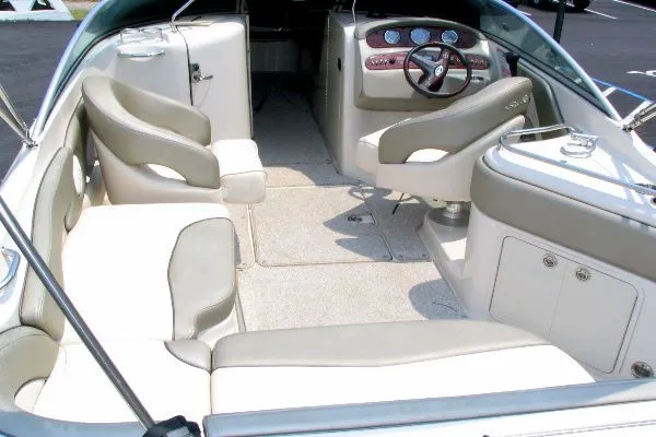 Slide: The Image of Sea Ray 240 Sundeck 2005 - 9
