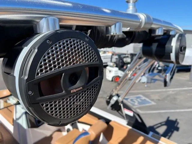 Slide: The Image of MasterCraft NXT24 2024 - 11