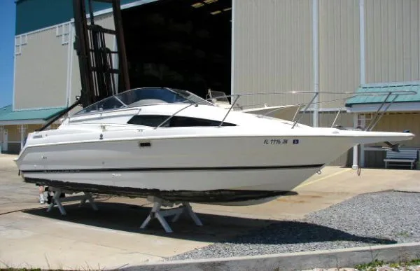 Slide: The Image of Bayliner 2655 Cierra 1997 - 0