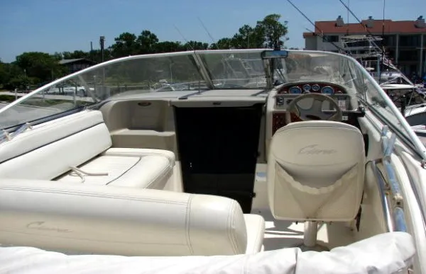 Slide: The Image of Bayliner 2655 Cierra 1997 - 7