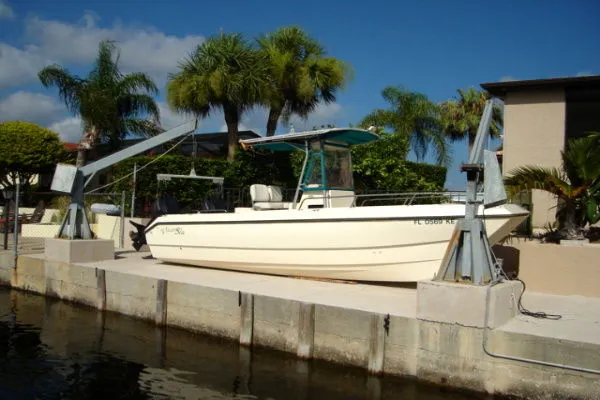 Slide: The Image of Sea Cat CENTER CONSOLE 1997 - 0