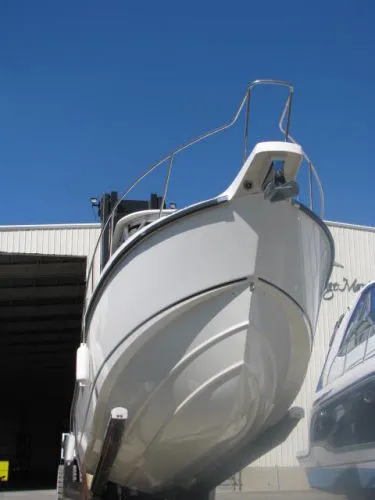 Slide: The Image of Boston Whaler 28 Conquest 2007 - 3