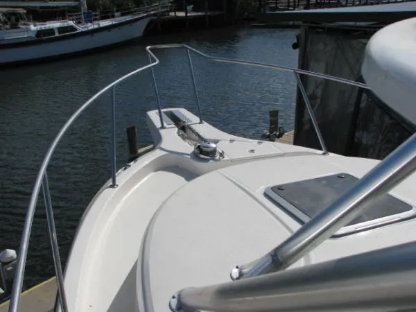 Slide: The Image of Boston Whaler 28 Conquest 2007 - 4