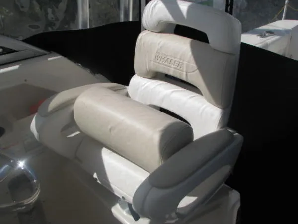 Slide: The Image of Boston Whaler 28 Conquest 2007 - 6