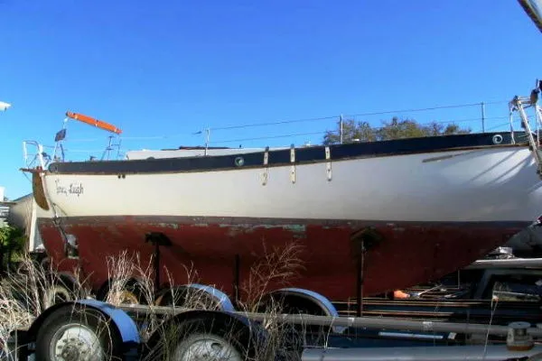 Slide: The Image of Westsail 32 Cutter 1975 - 0