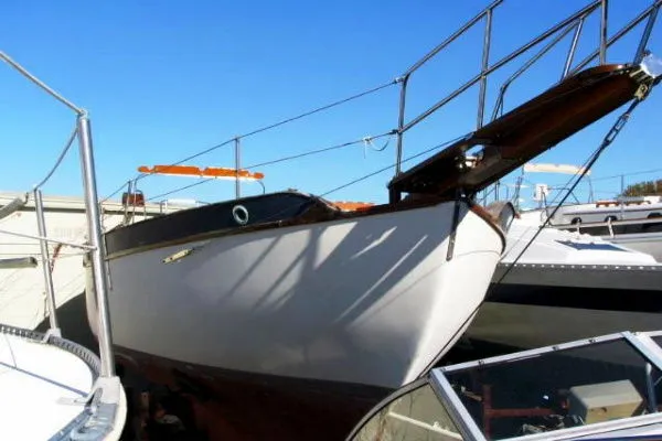 Slide: The Image of Westsail 32 Cutter 1975 - 6
